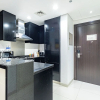 Отель SuperHost - Chic Studio on the 16th Floor in Business Bay, фото 7