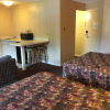 Отель Gold Star Inn & Suites, фото 17