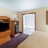 Отель Quality Inn & Suites At Dollywood Lane, фото 18
