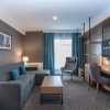 Отель Sandman Signature Calgary Airport Hotel, фото 34