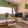 Отель Tattershall Lakes Private Hot Tub Lodge - Sleeps 6, фото 2