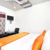 Отель OYO 11885 Silver Plaza, фото 15