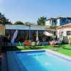 Отель WoodMead Guest House & Events в Манзини