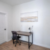 Отель Clean & Peaceful Stays 3BR Near Exciting Downtown, фото 11