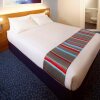 Отель Travelodge Lincoln Thorpe on the Hill в Линкольне