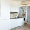 Отель It has 1 bedroom communicating with the living room, kitchenette, large terrace (with table and comf, фото 3