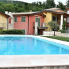 Отель Residence Alle Torri - 4 Sleeps Apartment in Residence With Pool in Albisano di Torri del Benaco, фото 15