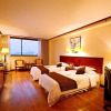 Отель Weihai Qiming Holiday Hotel, фото 4