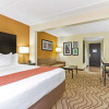Отель La Quinta Inn & Suites by Wyndham Tampa North I-75, фото 7