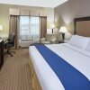 Отель Holiday Inn Express Hotel & Suites Madison-Verona, an IHG Hotel, фото 16
