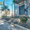 Отель Elegant 2BR on Forsyth Park, фото 1