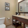 Отель Comfort Inn & Suites Fayetteville - University Area, фото 12