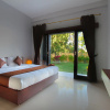 Отель Sri Kandi Inn, фото 2