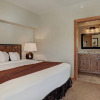 Отель Village at Breckenridge Condos Sleeps 8 - Ski in Out + Walk downtown 2 Bedroom Apts by RedAwning, фото 29