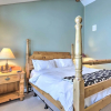 Отель House w/ Hot Tub & AC - Shuttle to Skiing!, фото 14