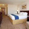 Отель Holiday Inn Express & Suites Buffalo, an IHG Hotel, фото 4