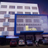 Отель Sky Inn Express Hotel Bandara, фото 1