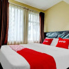 Отель OYO 90266 Jarrdin Apartement By Bedpacker, фото 20