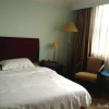 Отель Xinyuan Hot Spring Hotel, фото 5