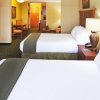 Отель Holiday Inn Express Hotel & Suites Springfield, фото 5