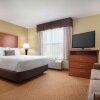 Отель Days Inn & Suites by Wyndham Sherwood Park Edmonton, фото 33