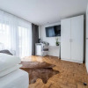 Отель City Apartments FN L 6 KLIMATISIERT mit Balkon - Deluxe Doppelzimmer, фото 3