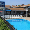 Отель Beau Rivage Motel, фото 12