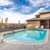 Отель Quality Inn Victorville I-15, фото 5