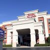 Отель Hampton Inn & Suites Smithfield, фото 1