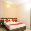 Отель OYO 12383  Hotel Twin Towers 1, фото 19