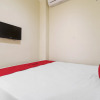 Отель RedDoorz @ Jalan Jenderal Sudirman Palembang 2, фото 2