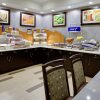 Отель Holiday Inn Express Hotel & Suites Meadowlands Area, an IHG Hotel, фото 23