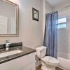 Отель Chic Atlanta Home < 4 Mi to Mercedes-benz Stadium!, фото 8