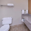 Отель Americas Best Value Inn & Suites Bastrop, фото 9