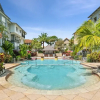 Отель Reef Apartment Cairns - 4 Pools Resort BBQ, фото 16