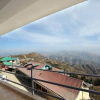 Отель OYO Home 9897 Elegant 3BHK, фото 15