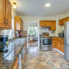 Отель Charming Tacoma Vacation Home w/ Fenced Yard, фото 10