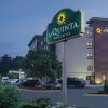 Отель La Quinta Inn & Suites by Wyndham Baltimore BWI Airport, фото 42