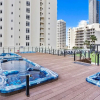 Отель Ocean View Surfers Paradise Studio Suite, фото 1
