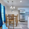 Отель The Hilltop Bungalow Near Shops Dining Airport, фото 2