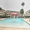 Отель Coastal Galveston Condo - Walk to Pier & Beach!, фото 14