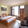 Отель OYO 4782 Manzana Woodlet Cottage, фото 3