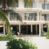 Отель Noah Beach Hotel & Suites, фото 1