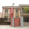 Отель OYO 1394 Rumaisa Homestay Syariah, фото 1