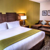 Отель Holiday Inn Express & Suites Spruce Grove - Stony Plain, an IHG Hotel, фото 3