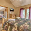 Отель Smoochin' Moose by Hosteeva, фото 4