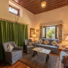Отель Lyn Eden - 3bhk villa near Company Garden by Roamhome, фото 2