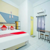 Отель OYO 91559 Kost Bangau Syariah, фото 9