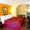 Отель Days Inn And Suites Savannah Midtown, фото 7