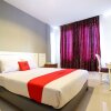 Отель RedDoorz Syariah at Wijaya Imperial Hotel, фото 2